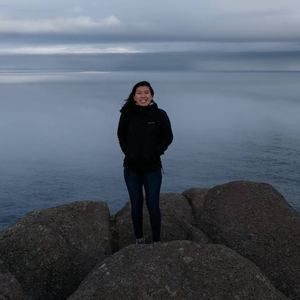 Meet your Posher, Leona